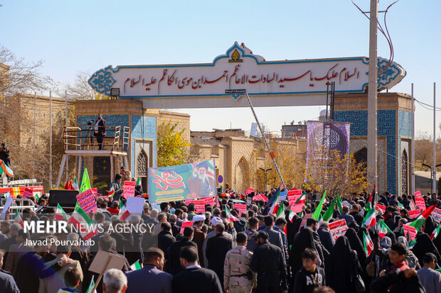 سالروز نهم دی ماه ، روز بصیرت و شکوه میثاق مردم با ولایت در شیراز