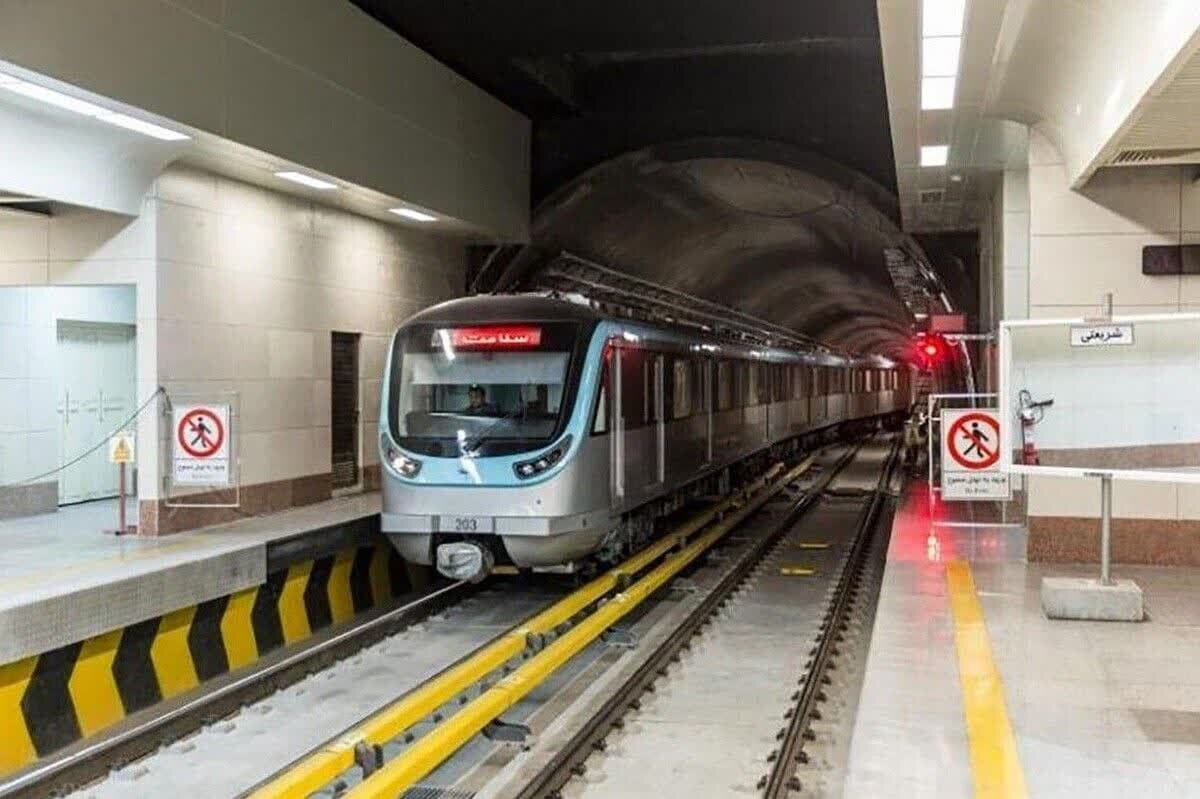 اعزام قطارهای تندرو در خط ۵ مترو تهران از سر گرفته شد