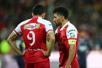 پرسپولیس پیروز نیمه اول دیدار با نفت و گاز