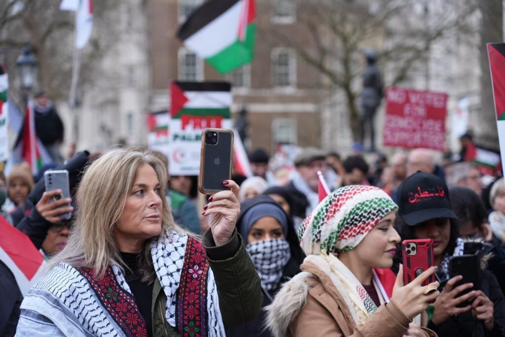 تظاهرات همبستگی با غزه در انگلیس، ترکیه و فرانسه+فیلم‌ها و تصاویر