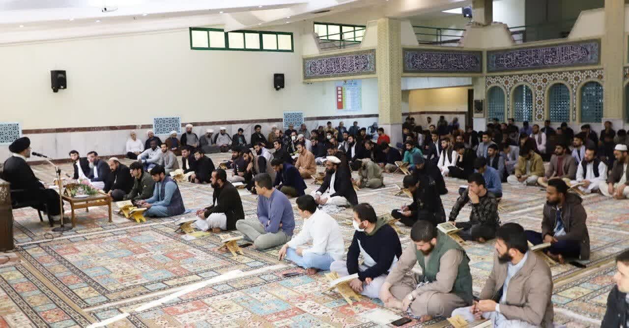 از اهداف نزول قرآن کریم، تعقل و توجه است