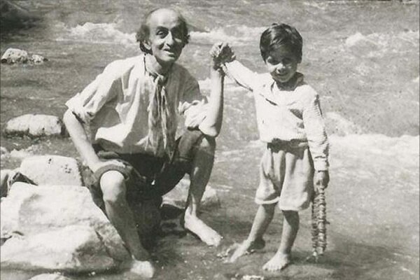نیما؛ طفل گریز پا و پیرمرد آرام کوهستان
