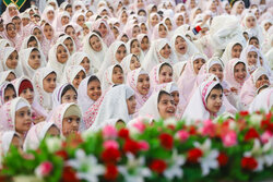 برگزاری جشن آغاز عبادت و بندگی ۳ هزار دانش آموز دختر بیرجندی 