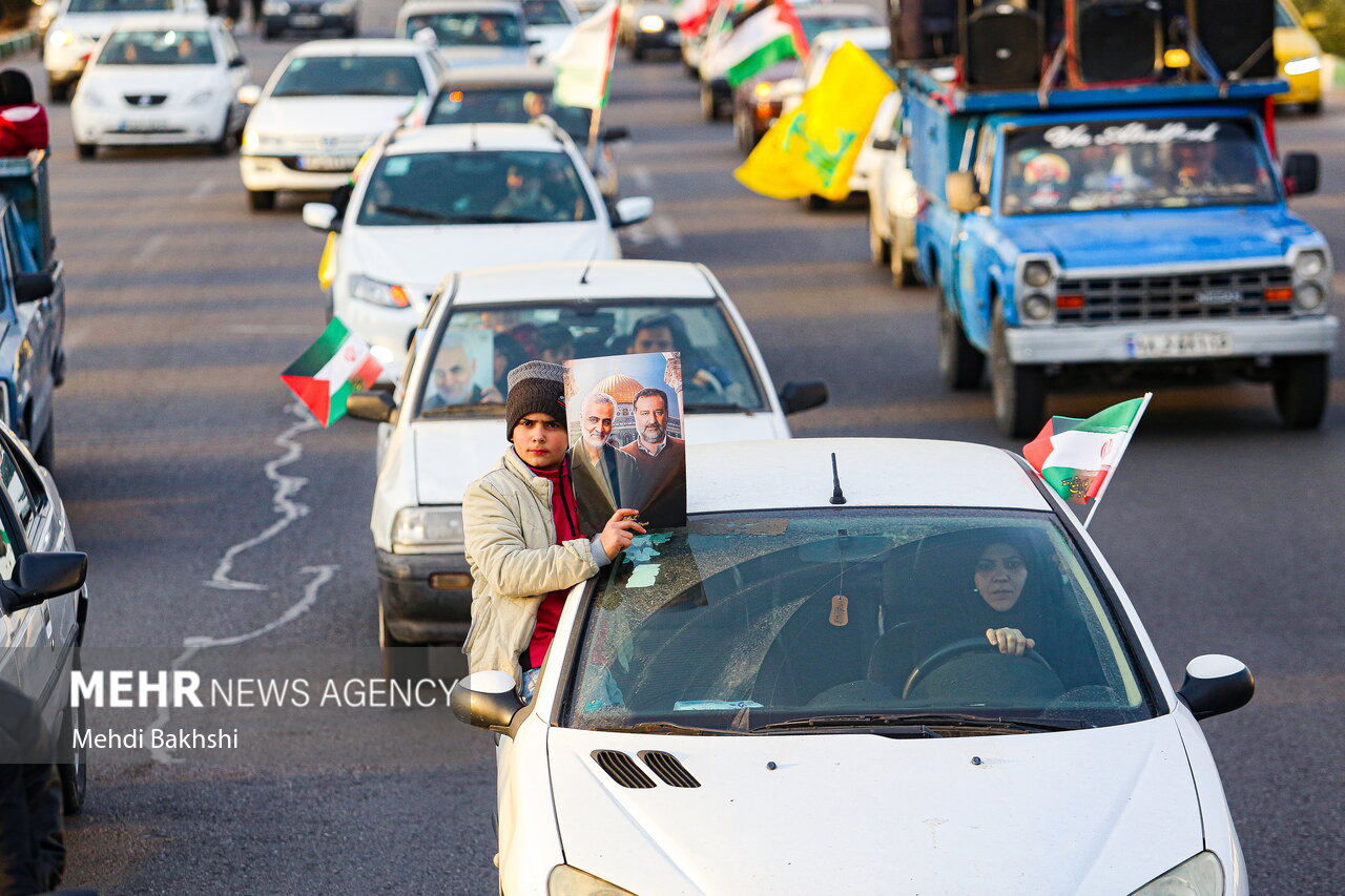 تجدید بیعت مردم انقلاب قمی با سردار دلها حاج «قاسم سلیمانی»