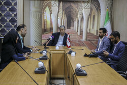 حضور فرماندار اهواز در دفتر خبرگزاری مهر