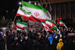İran halkı terörü kınadı