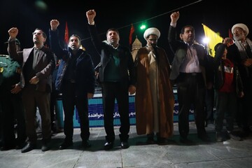 مردم و مسوولان یزد جنایت تروریستی در کرمان را محکوم کردند