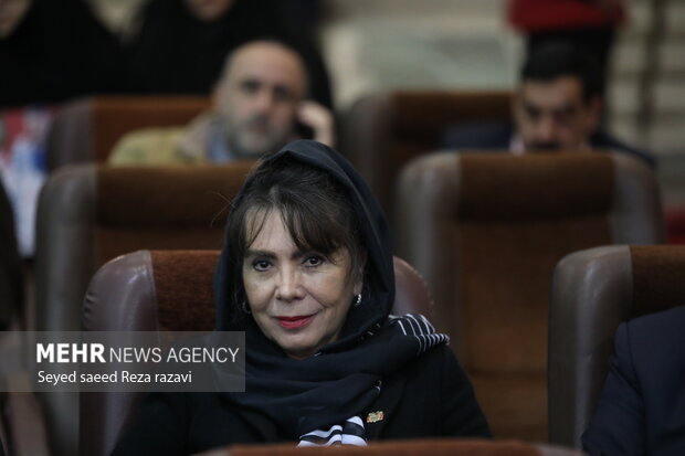 مراسم چهارمین سالگرد <a href='https://sayeb.ir/tag/%d8%b4%d9%87%d8%a7%d8%af%d8%aa-%d8%b3%d8%b1%d8%af%d8%a7%d8%b1-%d8%ad%d8%a7%d8%ac-%d9%82%d8%a7%d8%b3%d9%85-%d8%b3%d9%84%db%8c%d9%85%d8%a7%d9%86%db%8c'></div>شهادت سردار حاج <a href='https://sayeb.ir/tag/%d9%82%d8%a7%d8%b3%d9%85-%d8%b3%d9%84%db%8c%d9%85%d8%a7%d9%86%db%8c'>قاسم سلیمانی</a></a>