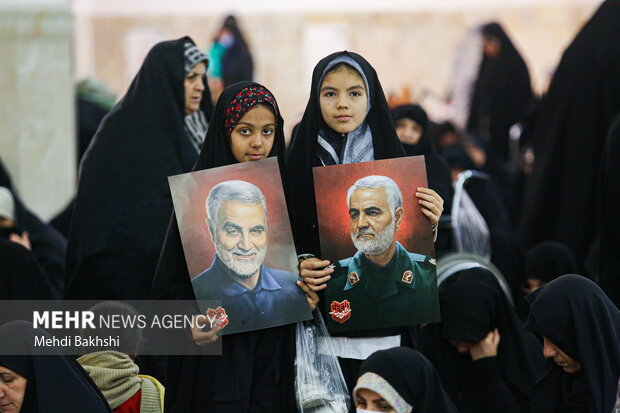 تجمع مردم قم در محکومیت حادثه تروریستی کرمان