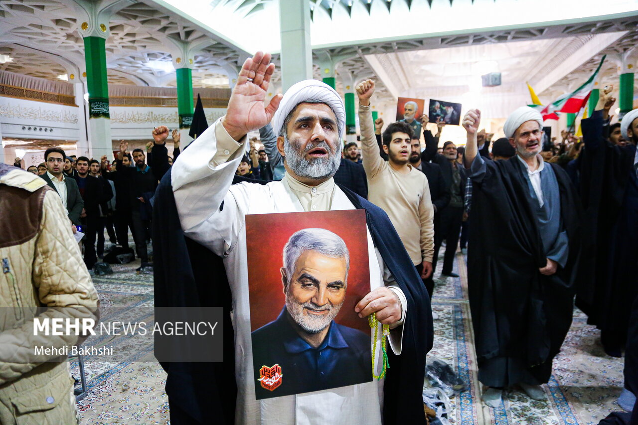 سمنان پشت کرمانیها ایستاد/ هم نوایی مردم همیشه در صحنه