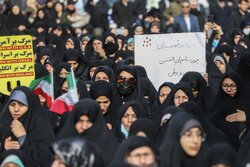 مردم بافق عاملان حادثه تروریستی کرمان را محکوم کردند