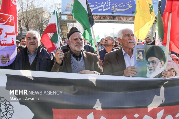 راهپیمایی مردم بجنورد در محکومیت حمله تروریستی کرمان