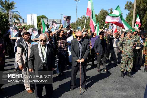 راهپیمایی بوشهری‌ها در محکومیت حمله تروریستی کرمان