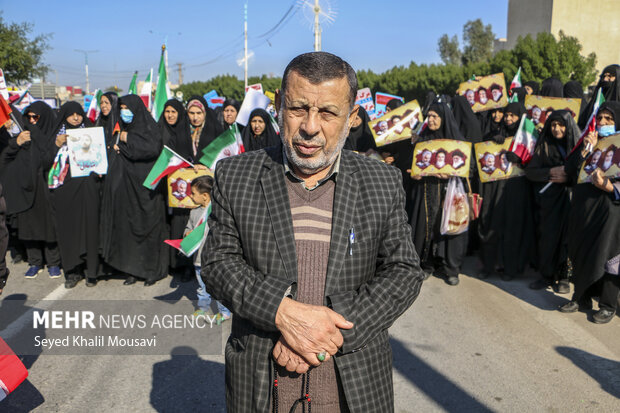 راهپیمایی مردم در محکومیت حادثه کرمان