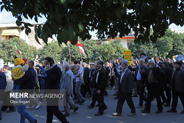 راهپیمایی مردم گرگان در محکومیت حمله تروریستی کرمان
