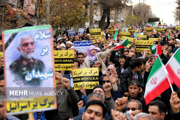 راهپیمایی مردم کرمانشاه در محکومیت حمله تروریستی کرمان