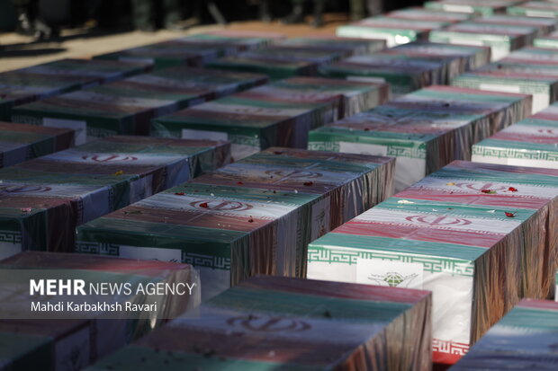 پیکر 32 شهید در روستای دوله تو میرآباد تشییع می شود