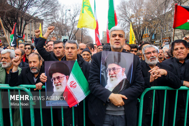 راهپیمایی مردم تبریز در محکومیت حمله تروریستی کرمان د