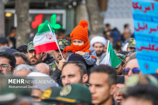 راهپیمایی مردم اردبیل در محکومیت جنایت تروریستی کرمان