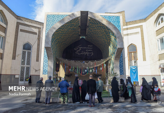 راهپیمایی مردم کرج در محکومیت جنایت تروریستی حادثه کرمان