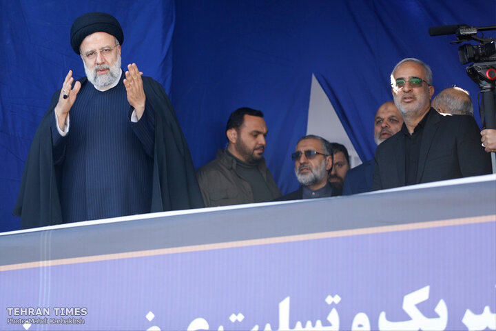 Farewell ceremony and burial for Kerman martyrs