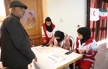 ۶۵۵ بیمار در هفته فرهنگی خمین ویزیت رایگان شدند