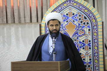 خراسان جنوبی پای میز خدمت اعتکاف؛ راهنمایی چهره به چهره برای ثبت‌نام