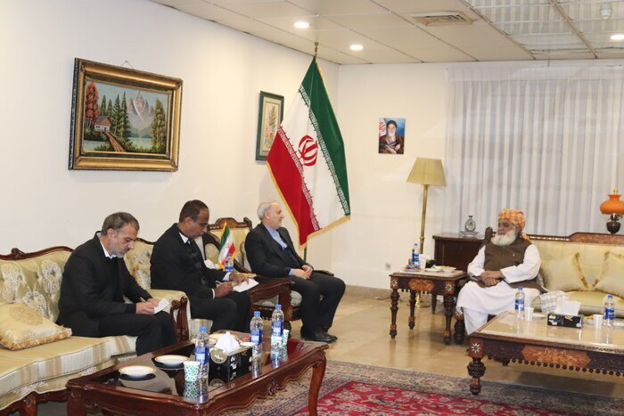 مولانا فضل الرحمان کی ایرانی سفیر سے ملاقات، کرمان واقعہ پر اظہار افسوس