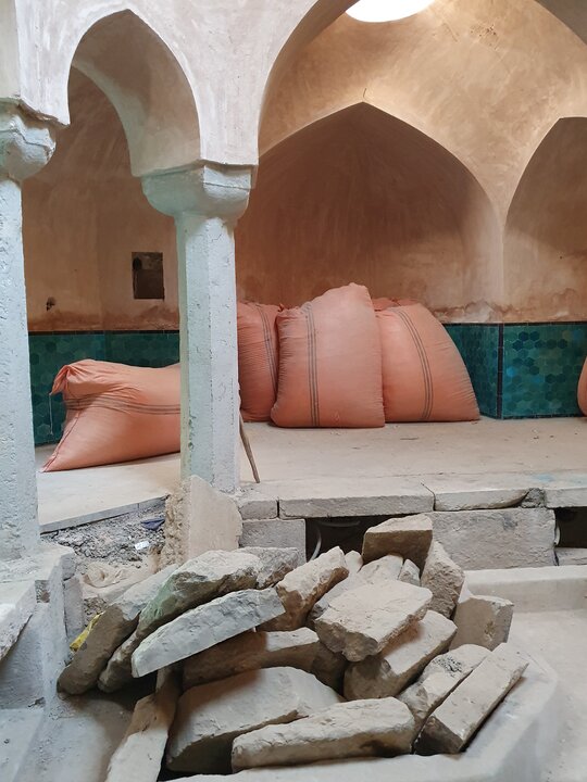 بلاتکلیفی حمام شیخ بهایی/هزینه های دولتی و معطلی در بررسی نفاست