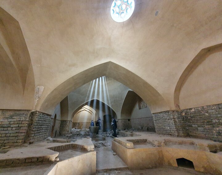 بلاتکلیفی حمام شیخ بهایی/هزینه های دولتی و معطلی در بررسی نفاست