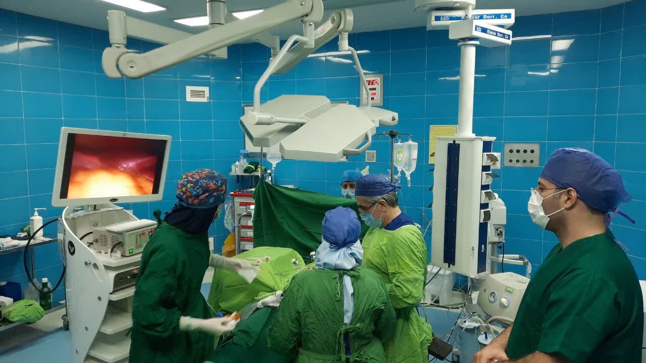 انجام نخستین عمل جراحی با دستگاه لاپاراسکوپی در تالش انجام نخستین عمل جراحی با دستگاه لاپاراسکوپی در تالش