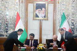 Iran, Tajikistan sign parliamentary MoU