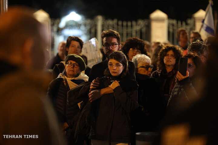 Thousands protest in Israel demanding captive release, government to resign