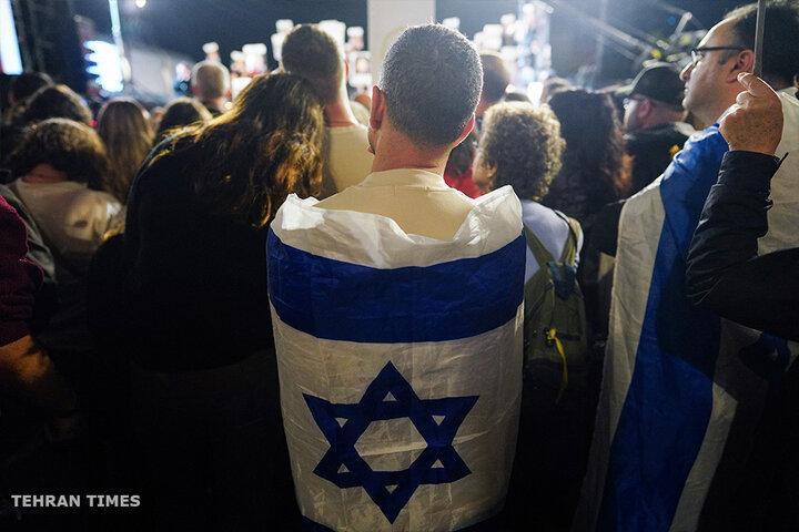 Thousands protest in Israel demanding captive release, government to resign