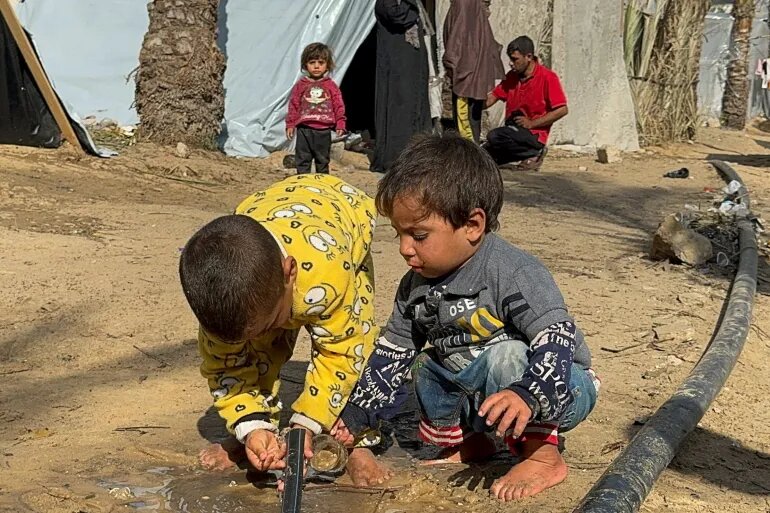 Gaza graveyard for children 