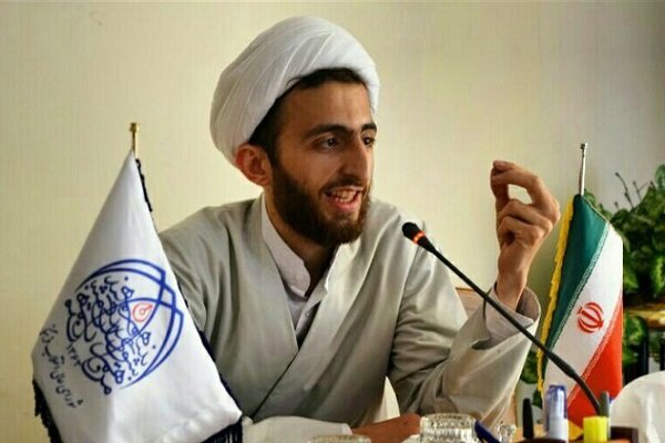 آیت الله مصباح فرمانده جهاد تبیین در دفاع از ولایت بود