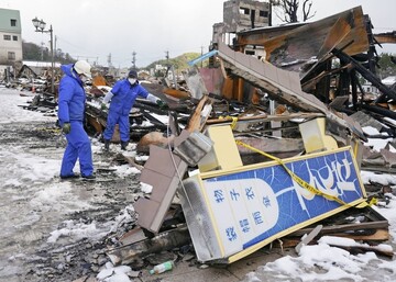 Japan earthquake death toll up to 180, 120 others missing
