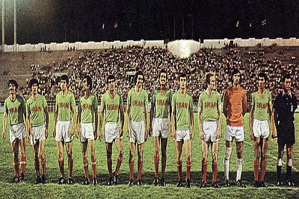 پیراهن تیم ملی فوتبال ایران در ادوار جام ملتهای آسیا + عکس