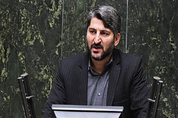 تغییر استاندار مازندران شایعه است/ حسینی پور می ماند