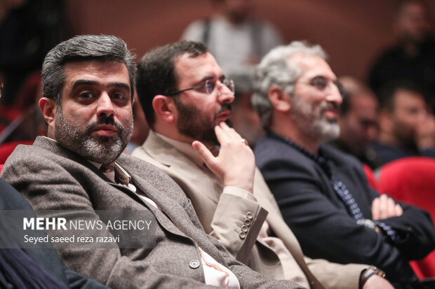 آیین پایانی شانزدهمین جشنواره ملی موسیقی نواحی ایران شامگاه امروز سه‌شنبه دوازدهم دی ۱۴۰۲ با حضور محمد مهدی اسماعیلی وزیر فرهنگ و ارشاد اسلامی، محمود سالاری معاون امور هنری وزیر فرهنگ و ارشاد اسلامی، امیرحسین سمیعی مدیرکل دفتر موسیقی وزارت فرهنگ و ارشاد اسلامی، محمد اله یاری مدیرعامل بنیاد فرهنگی هنری رودکی در تالار رودکی تهران برگزار شد