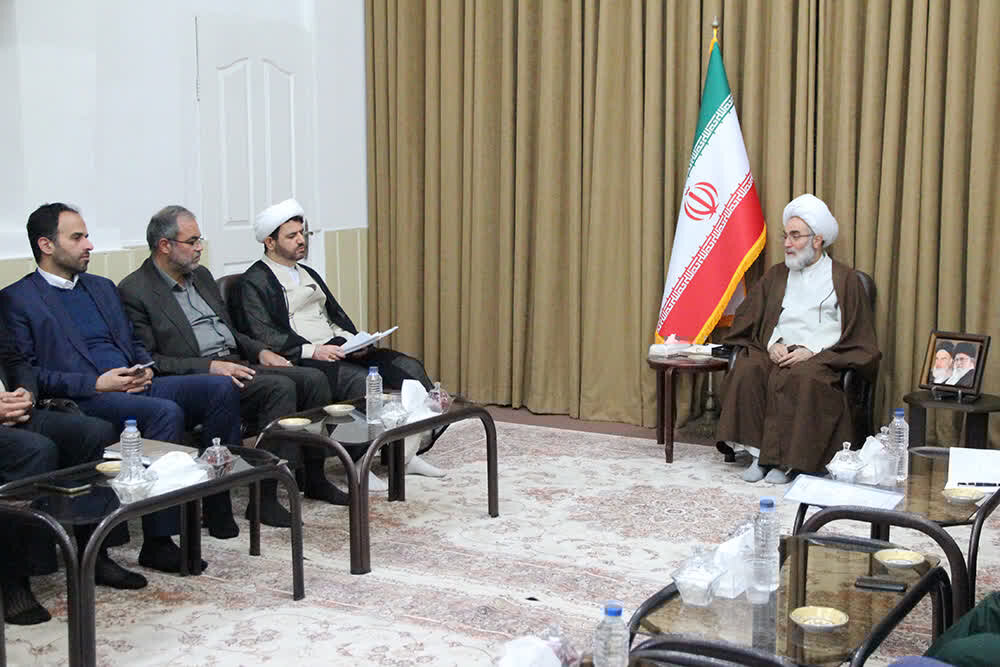 لزوم تبیین دستاوردهای انقلاب اسلامی در جامعه لزوم تبیین دستاوردهای انقلاب اسلامی در جامعه