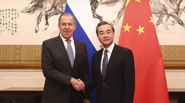 محورهای رایزنی وزرای خارجه روسیه و چین