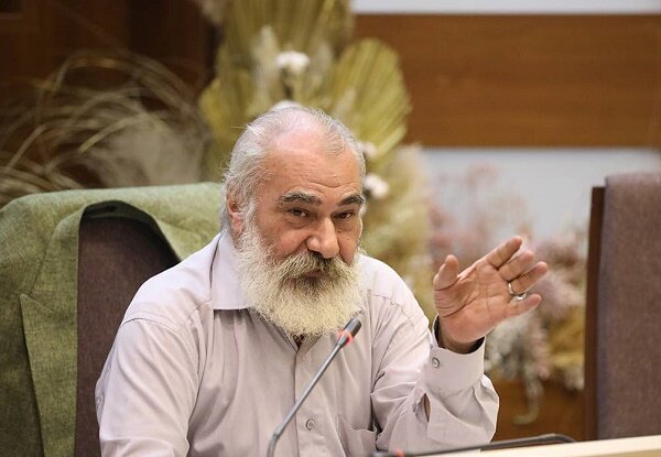 نیش قلم بر پیکر رانتخواری؛ جسارت نویسنده «دل و دریا» ستودنی است
