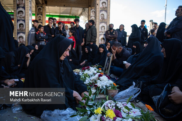 هفتمین روز شهادت شهدای انفجار تروریستی کرمان