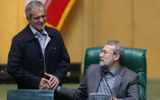 همنشینی «سخنران مشهور» با مقام سابق دولتی