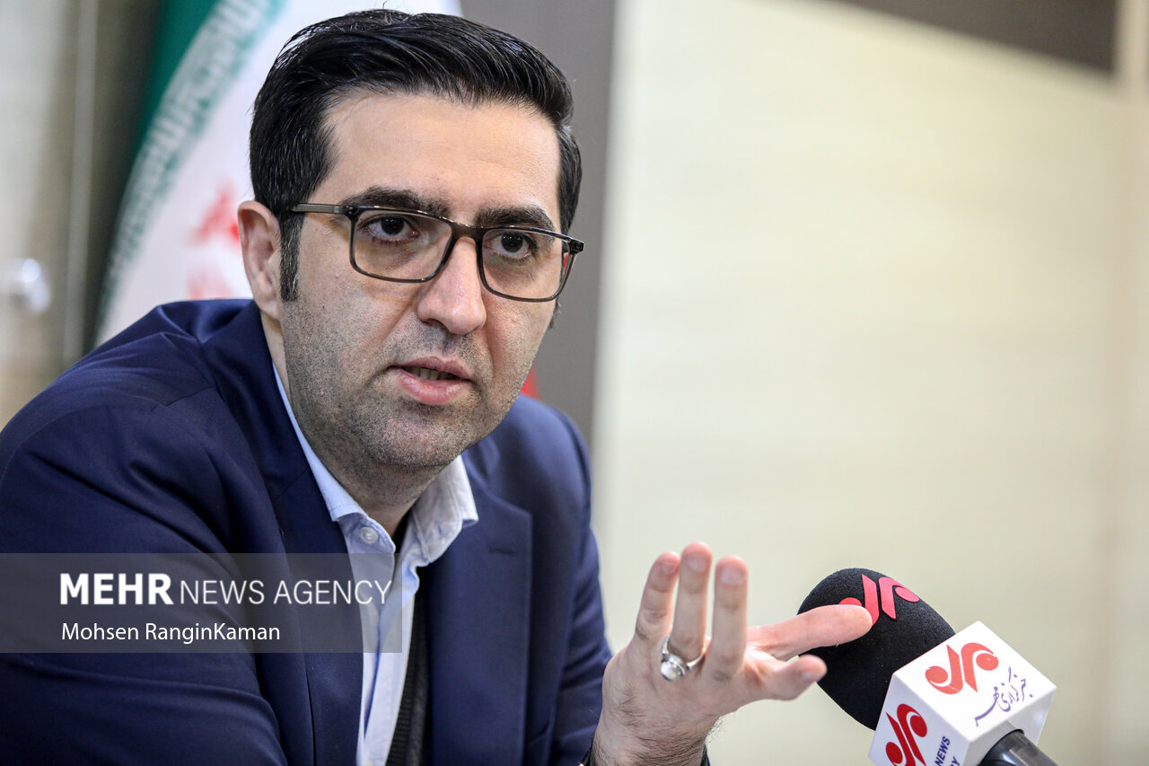 بيانيه،اصلاحات،پزشكيان،آجرلو،دولت،ادامه،راديكال،كارگزاران،ات ...