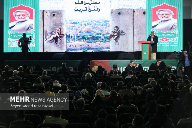 آیین افتتاحیه چهاردهمین جشنواره مردمی «فیلم عمار» با حضور جمعی از مسئولان، خانواده شهدا و برگزیدگان این دوره از جشنواره شامگاه امروز پنج شنبه 21 دی ماه 1402 در سینما فلسطین برگزار شد
