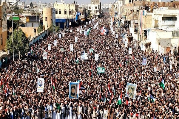 مسيرات حاشدة في اليمن تضامناً مع غزة وتنديداً بالعدوان الأميركي - البريطاني
