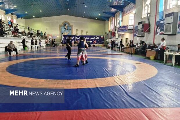 فعالیت ۲۵۶ هزار ورزشکار بیمهشده در خوزستان