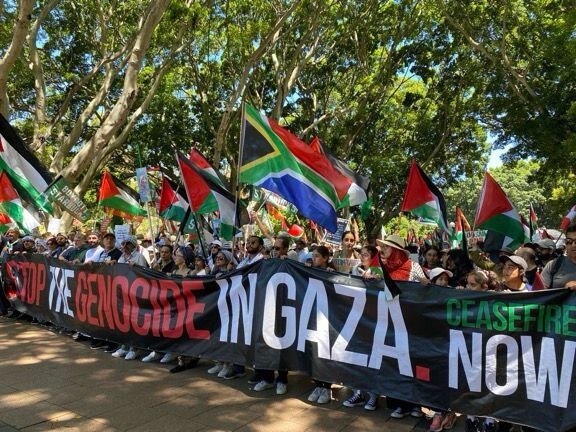 تظاهرات‌های گسترده همبستگی با غزه در آسیاو اروپا+فیلم‌ها و تصاویر